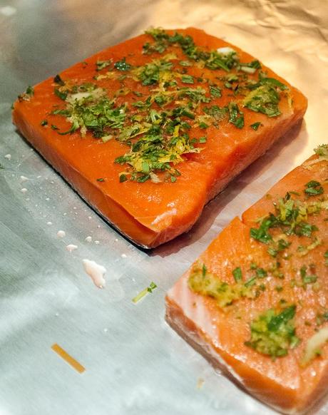 Salmon Fillets with Lemony Artichokes and Pasta Salmon Fillets with Lemony Artichokes and Pasta