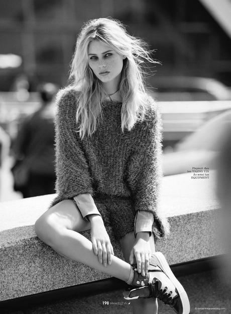 Vika Falileeva in “The Comfort Zone” by Benjamin Kanarek for ELLE Vietnam Vika Falileeva in Yiqing Yin and Suecomma Bonnie sneakers © Benjamin Kanarek