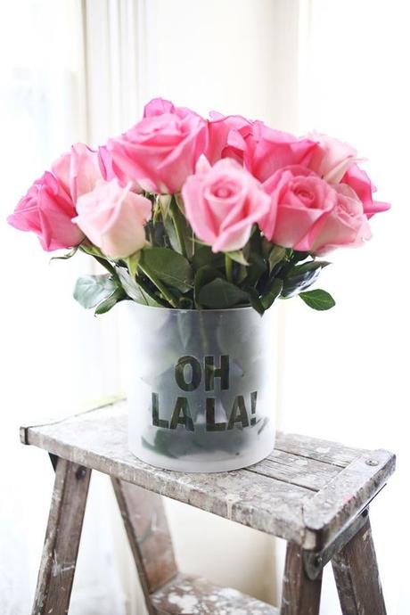 8 Easy ways to turn a glass vase into a stunning wedding centerpiece 8 Easy ways to turn a glass vase into a stunning wedding centerpiece