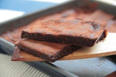 Ginger Cocoa Raw Brownie | The Tofu Diaries