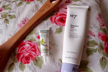 SKINCARE PRODUCTS I CAN'T LIVE WITHOUT