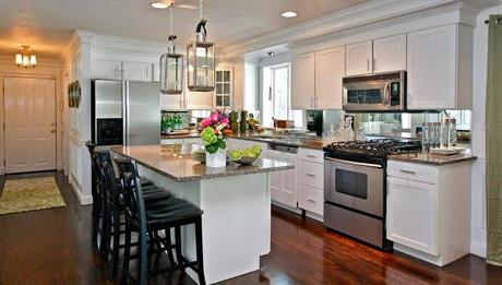 The Perfect White Paint ((Benjamin Moore Cloud White) and One To Absolutely Avoid The Perfect White Paint ((Benjamin Moore Cloud White) and One To Absolutely Avoid