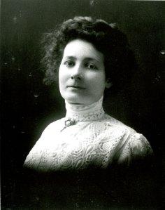 Belle Pauling, early 1900s.
