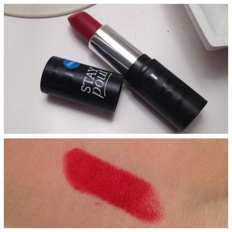 Review - Seventeen Stay Pout Lipstick In Infared.
