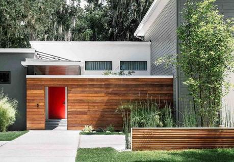 A modern house in Winter Park, Florida