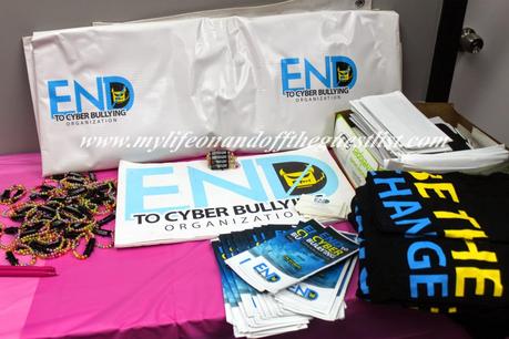 Click-eez Anti-Bullying Bracelets | It's About Clicking Together
