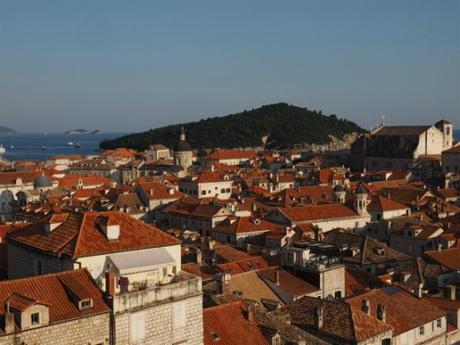 P8110661 ”アドリア海の真珠” ドゥブロヴニク・城壁から臨む/ Dubrovnik, Pearl of the Adriatic, sight from the castle walls