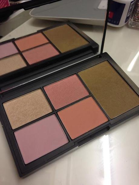 Review - Nars Virtual Domination Palette.