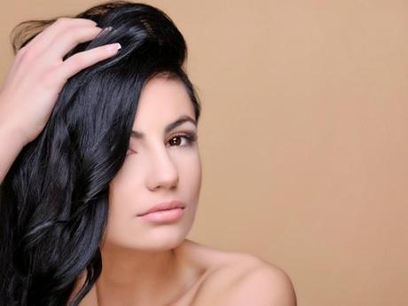 Effective Ways to Control Hair Fall this Winter Effective Ways to Control Hair Fall this Winter