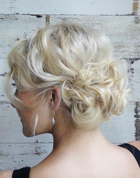 Holiday Hairstyles from SalonCapri Holiday Hairstyles from SalonCapri