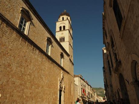 P8100446 ”世界の宝”　ドゥブログニク，城内の風景 / Dubrovnik, Thesaurum mundi, sight into the castle walls