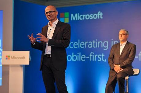 Microsoft to offer commercial cloud services from local datacenters by 2015
