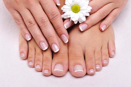 Get Beautiful nails in 3 steps Get Beautiful nails in 3 steps