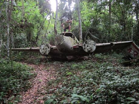 Crashed plane in Suriname jungle Interview with Savannah Grace: Read and WIN!