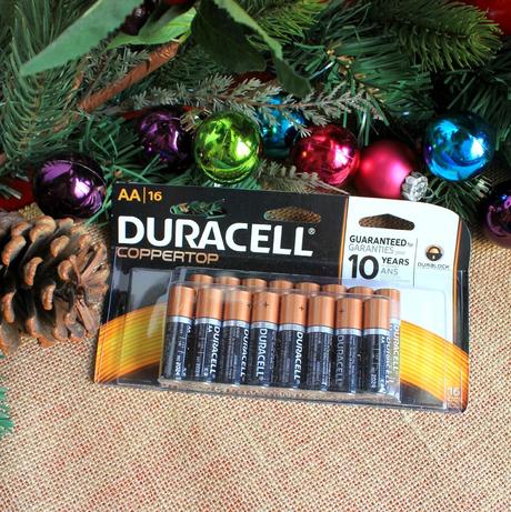 Don't forget the batteries! Power the holidays with Duracell! #PowerTheHolidays #sponsored