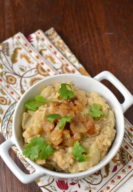 Mashed Potatoes with Caramelized Onions (Thanksgiving Side dish Recipe)