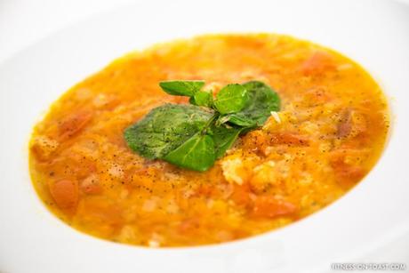 LENTIL SOUP http://fitnessontoast.com/2012/12/11/chili-warm-up-with-soup-1up-metabolism/