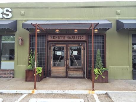 Oh So Tasty: Henry's Majestic