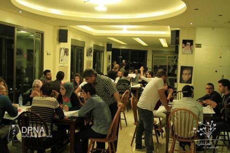 Participants debate the issues at Entrepreneurship Café Saida, held at DPNA’s el Moltaqa.