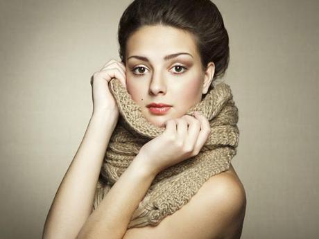Smart Tips for Applying Makeup During Winters