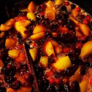 Aunt Joyce's Spiced Peaches and Cranberries