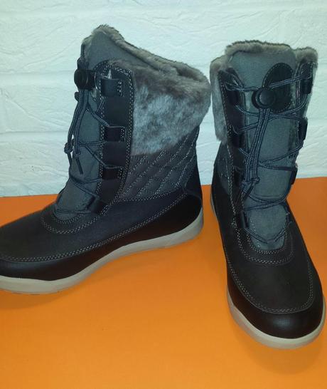 Hi-Tec Dubois 200 Waterproof Women's Winter Boots