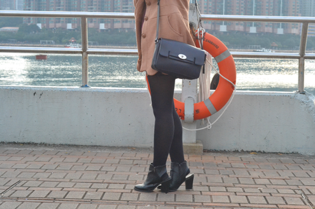 Daisybutter - HK Lifestyle and Fashion Blog: what i wore, HK winter outfit ideas, camel coat, how to style a camel coat, mulberry bayswater shoulder bag
