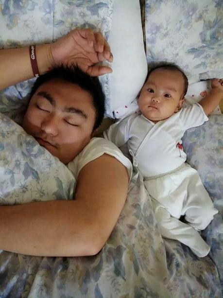 Little Bedspacer - Co-Sleeping Scoot Over Dad