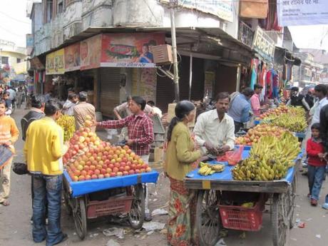 Informal vendors in India. (Photo: Wikimedia Commons)