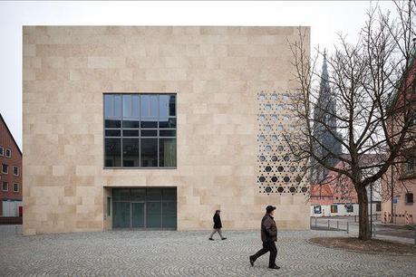 Modern religious architecture like Weinhof Synagogue exterior