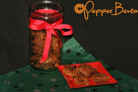 Crispy Christmas Caramalised Apple & Sultana Flapjacks Gift Jar