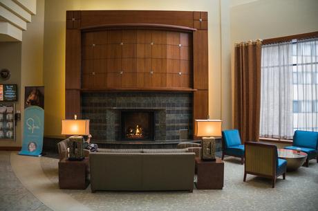 Fireplace in lobby 