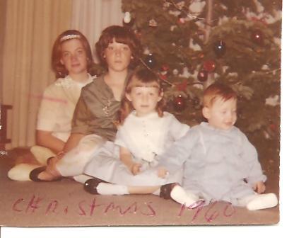 Maybelline Christmas Memories from my Childhood.  Enjoy my gift to you... a free chapter of The Maybelline Story