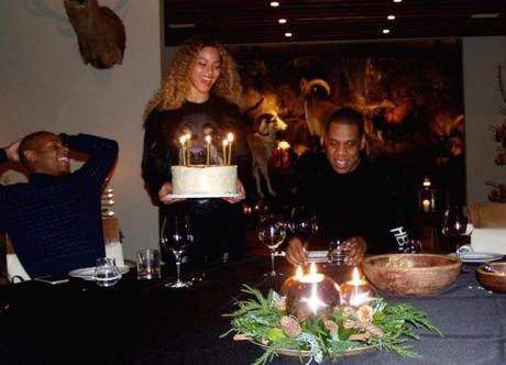 The Carters Celebrate Jay Z’sBirthday In Iceland The Carters Celebrate Jay Z’sBirthday In Iceland