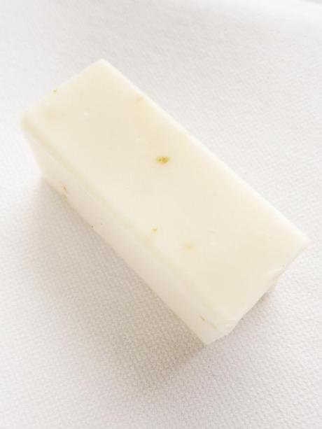 Snoe Beauty No.9 Exfoliating Oatmeal bar – My Best Organic Soap for 2011