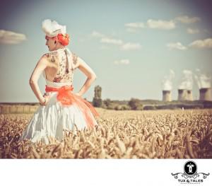 Selby and York Wedding Photography_069 A tattooed bride in a wheat field