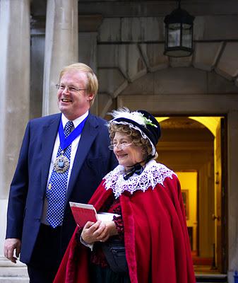 Ladies And Gentlemen We Present The Lord Mayor Of London and The Duchess Of London Walks!