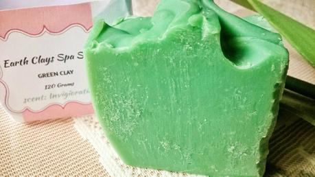 Indian Earthy Naturals Earth Green Clay Spa Soap Review