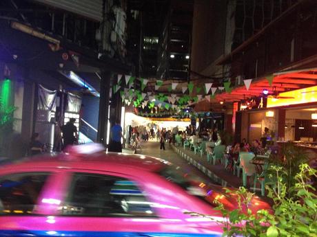 Bangkok Taxi Guide -101 Bangkok Taxi Guide -101