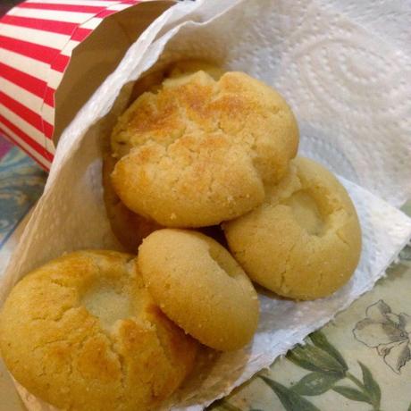 Hup Toh Soh (Walnut cookies)