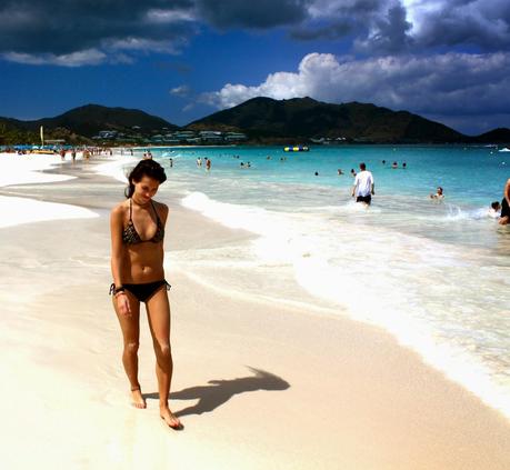 4 Awesome Tips To Travel Around The Caribbean on a Budget
