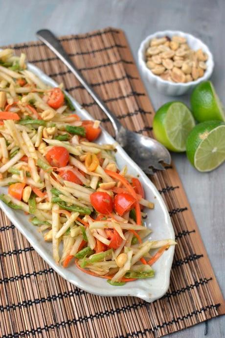 Thai Green Papaya Salad (Vegan Recipe)