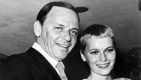 Frank  Sinatra and Mia Farrow