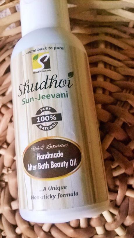 Shudhvi Sun-Jeevani Handmade After-Bath Oil Review Shudhvi Sun-Jeevani Handmade After-Bath Oil Review