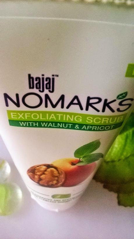 Bajaj No Marks Exfoliating Scrub with Walnut & Apricot Review
