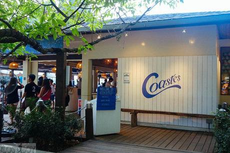 Where to Eat and Drink in Sentosa: Coastes and Bikini Bar