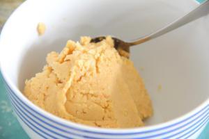 Fudgy Chickpea Blondies | Vegan Chickpea Purée