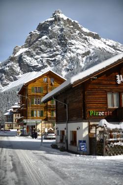 Kandersteg: cross-plateau skiing DSC_4959