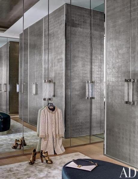 Dark and Moody Winter Rooms vs. Pops of Color for Spring Dark and Moody Winter Rooms vs. Pops of Color for Spring