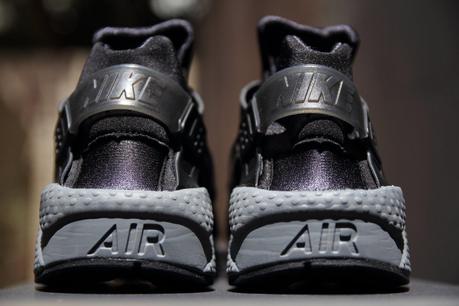 Nike air Huarache – Black, Black, Grey